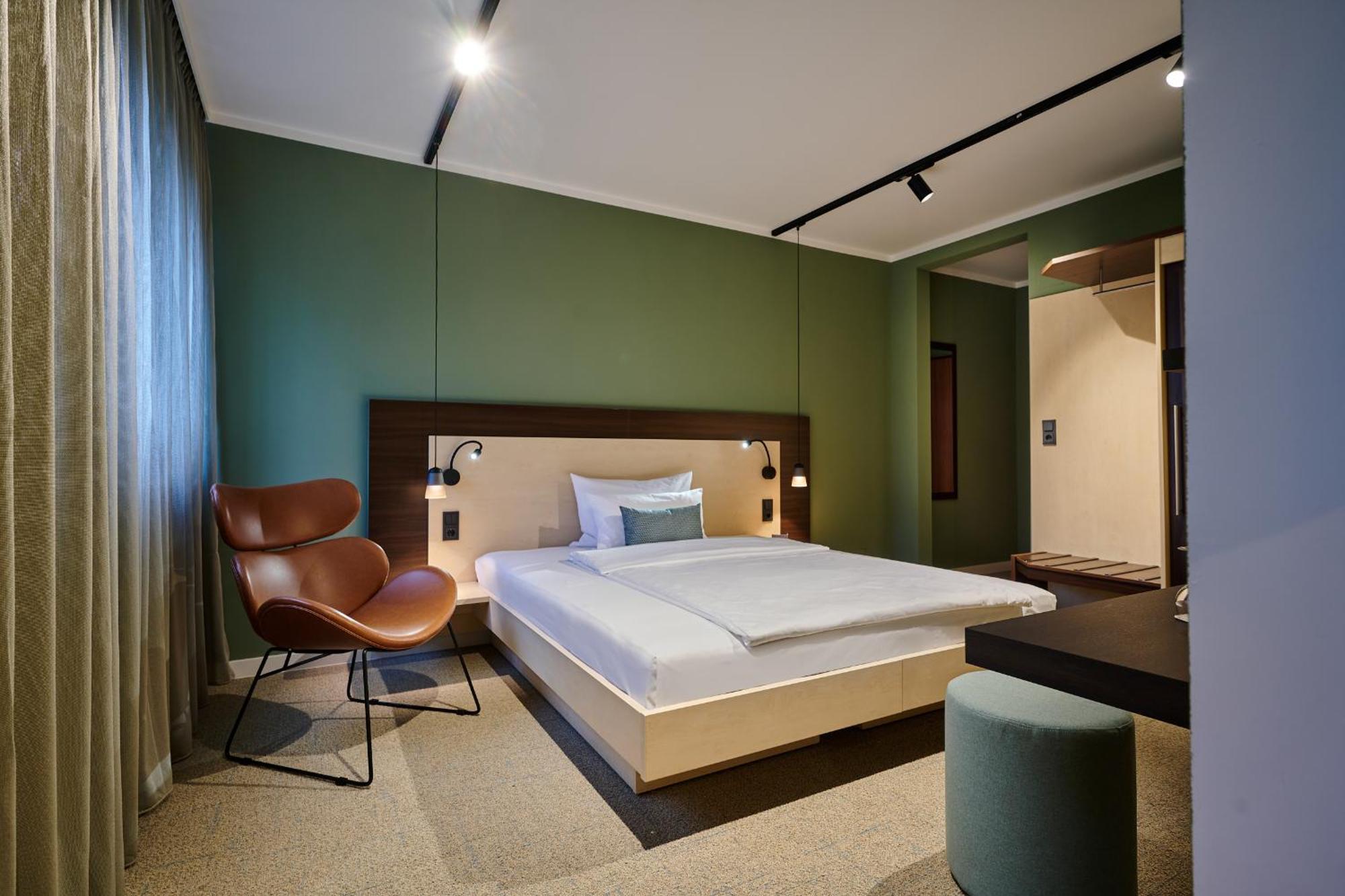 Hotel Westend Nuremberg Bagian luar foto